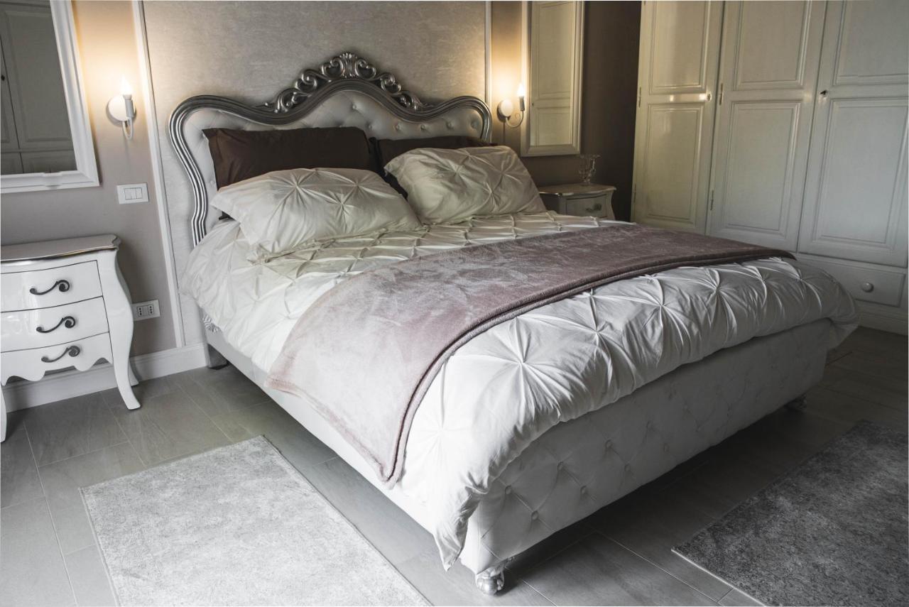 Belvedere Luxury Apartment, View On The Lucca Walls Εξωτερικό φωτογραφία