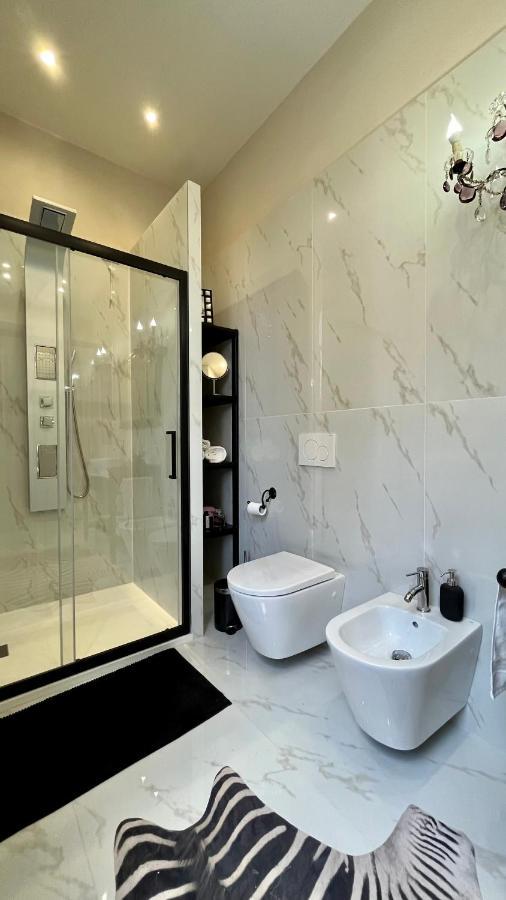 Belvedere Luxury Apartment, View On The Lucca Walls Εξωτερικό φωτογραφία