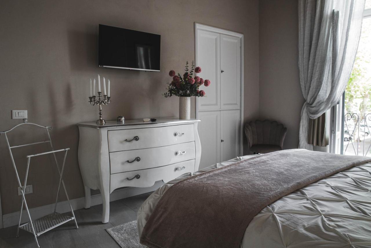 Belvedere Luxury Apartment, View On The Lucca Walls Εξωτερικό φωτογραφία