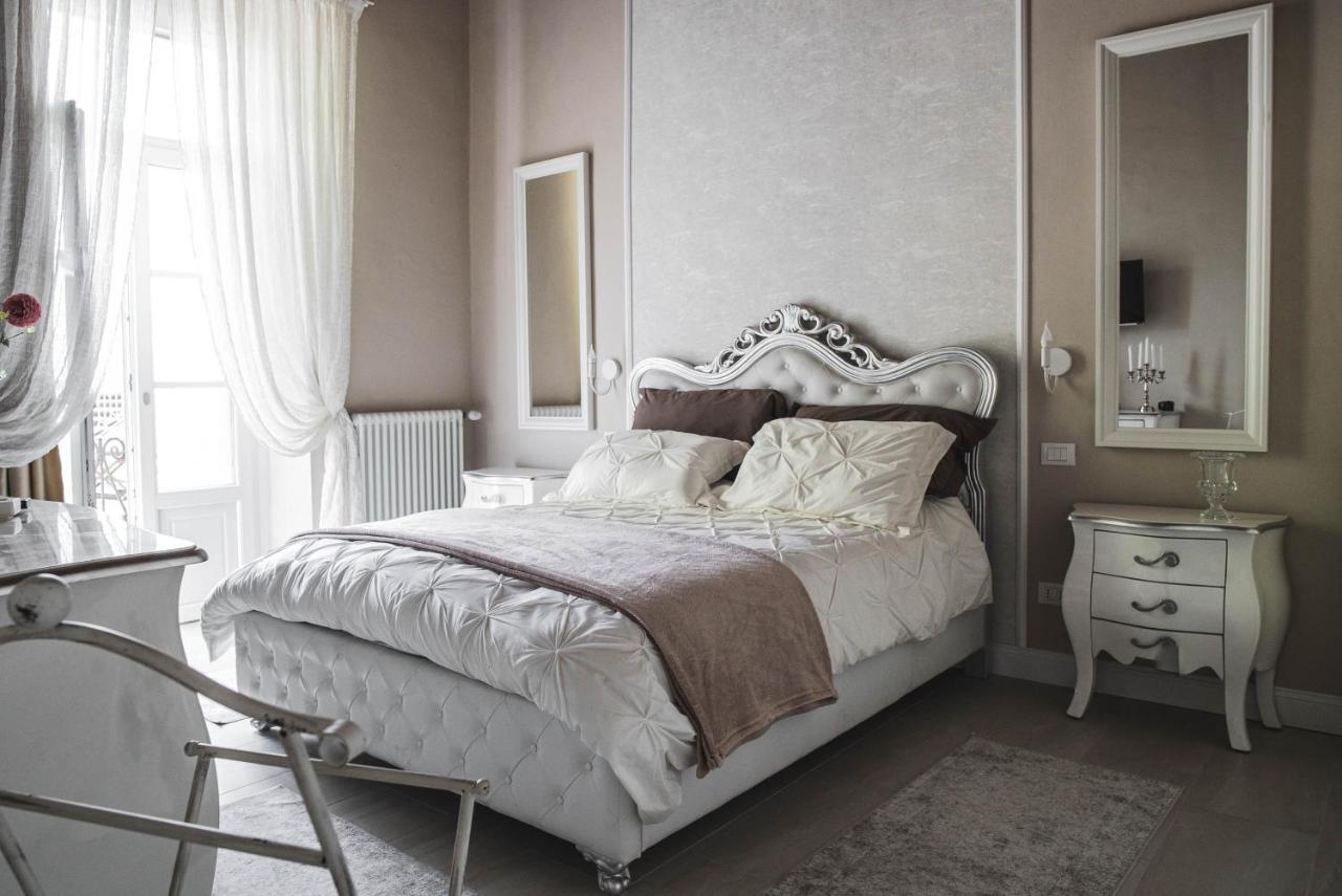 Belvedere Luxury Apartment, View On The Lucca Walls Εξωτερικό φωτογραφία